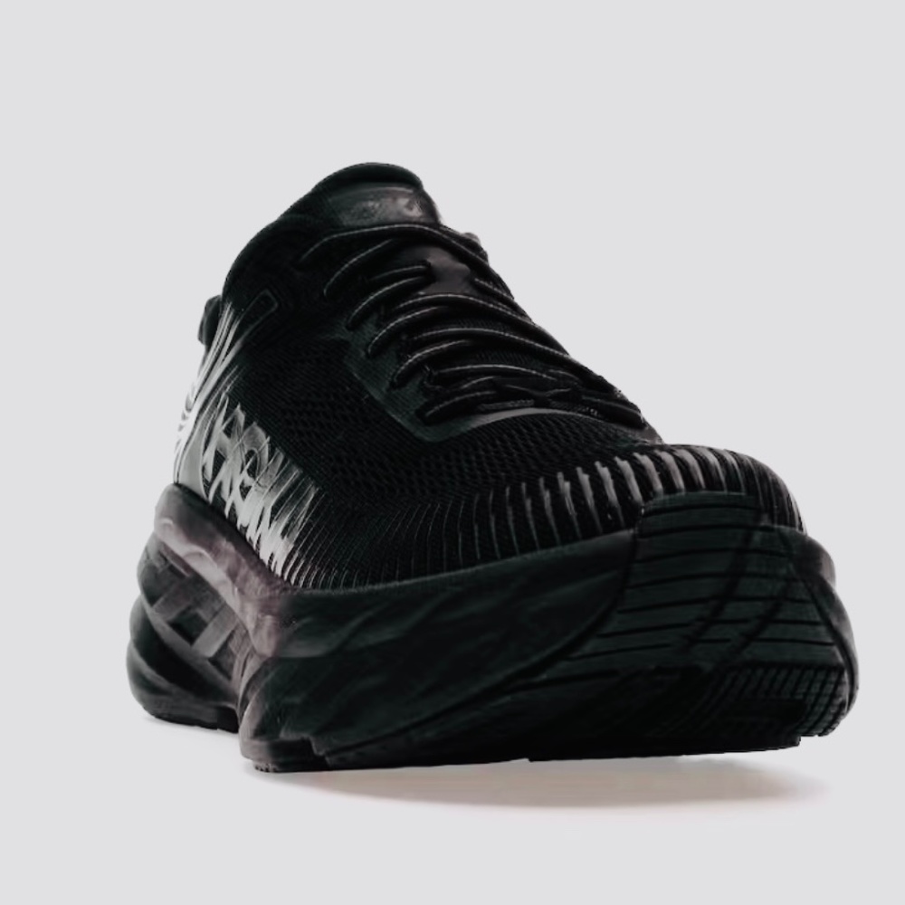 Limited Edition Men’s Triple Black Hoka One One Bondi 7 Size 10.5